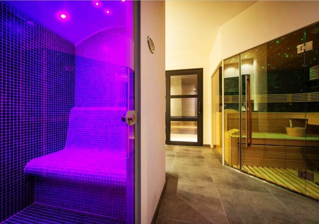 Хамам 1500х2000. Ванная комната с хамамом. Лакониум белый. Хамам в современном стиле. Авшар клаб бассейн хаммам.