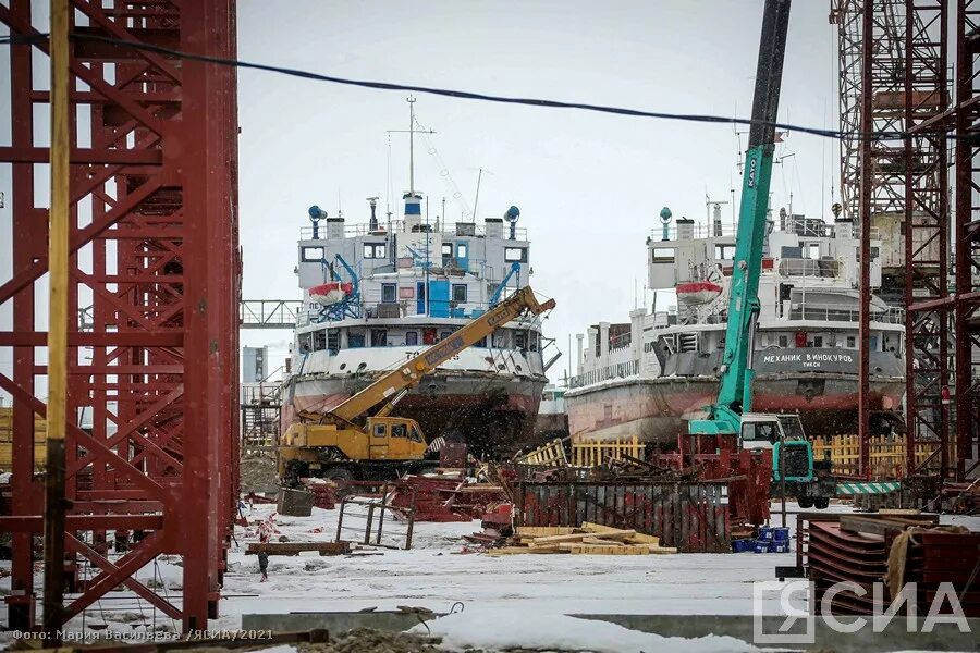 Жатайский судоремонтный завод. Жатай судоверфь. якутск жатайская судоверфь. поселок жатай судоверфь. жатайский судостроительный завод.