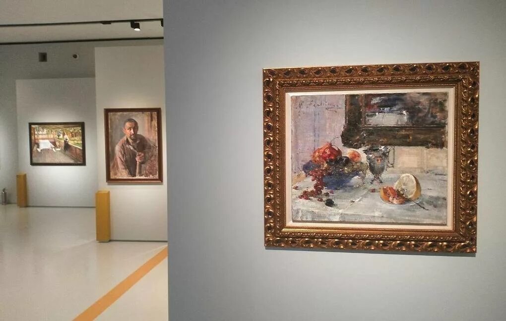 Выставка фешина в петербурге. Дверь в музей. Николай фешин выставка в третьяковке. Выставка николая фешина в третьяковской галерее. Фешин казань музей.