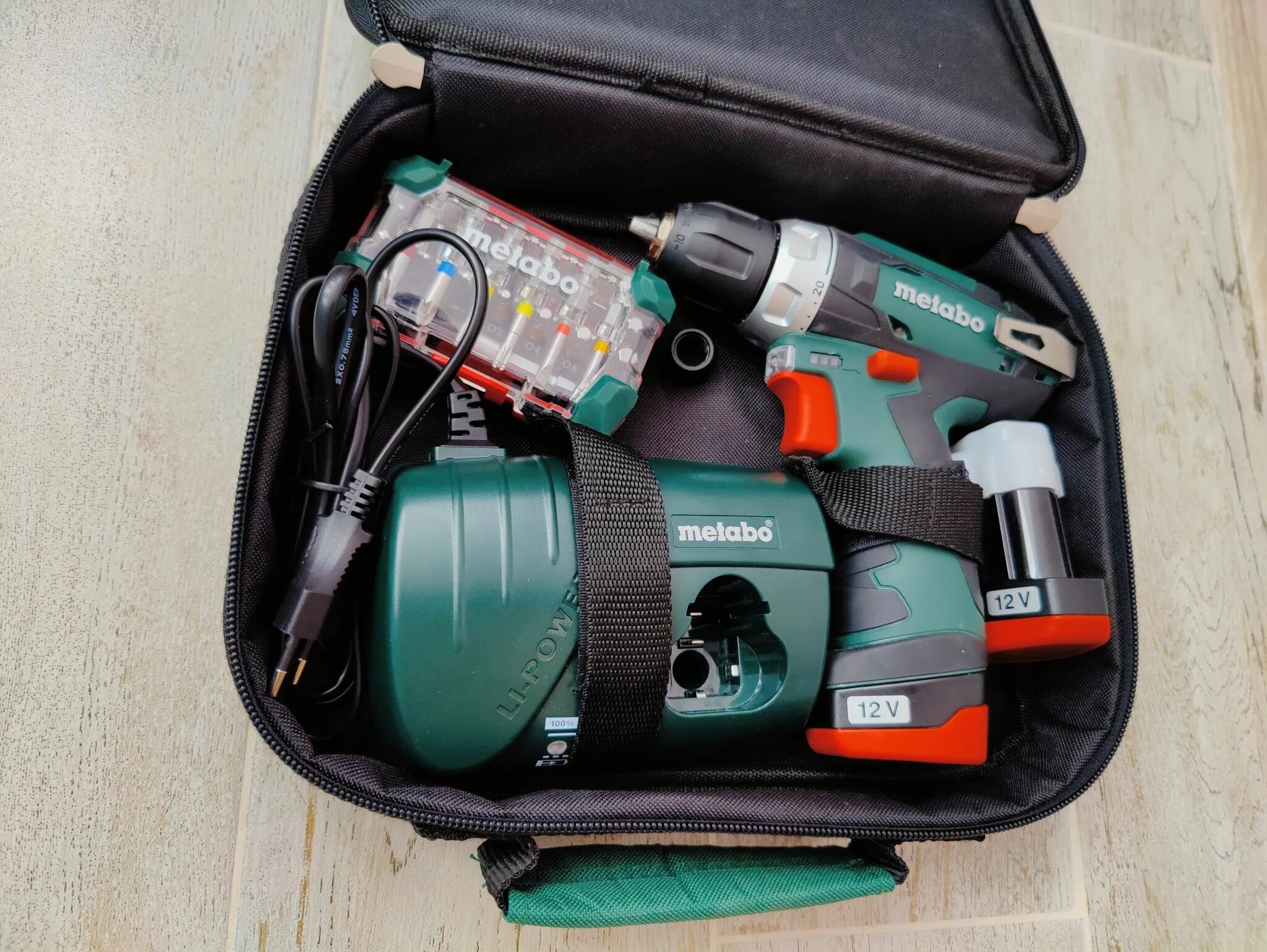 Дрель шуруповерт metabo 600080500. Metabo powermaxx bs 600079550. metabo powermaxx bs basic 600080500. powermaxx bs акк.винт 10.8в 2х2.0, lc40, патр., кейс 600080500. дрель-шуруповерт аккумуляторная metabo powermaxx bs basic.