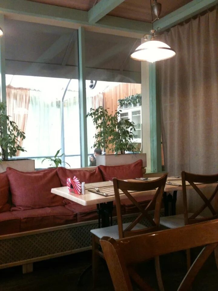 Лоза кафе екатеринбург. Москва большая филёвская улица 53 лоза. Лоза череповецкая 4. Лоза москва. Кафе лоза алтуфьево.