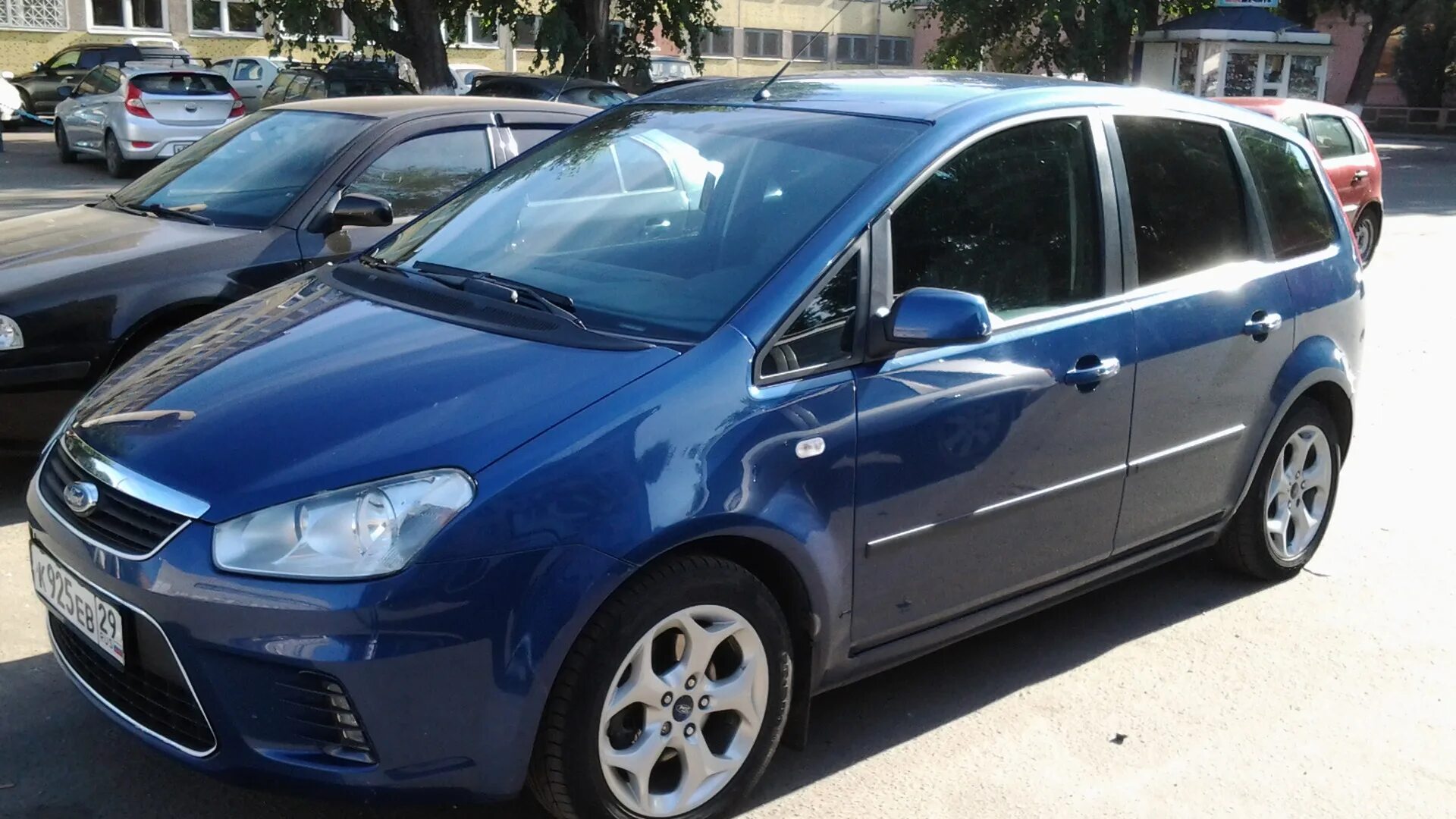 Купить форд макс 2007. Ford c-Max 2006. Форд s Макс 2007 дизель. Ford c-Max 2004 темно синий. Форд с Макс 1.8.