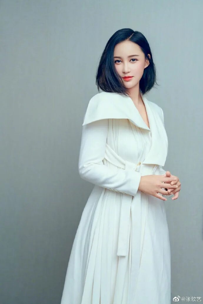 Синьи пекрен. Ван юсинь актриса. Wang xinyi 2023 год. Чжан синьи. Чжан синьи.