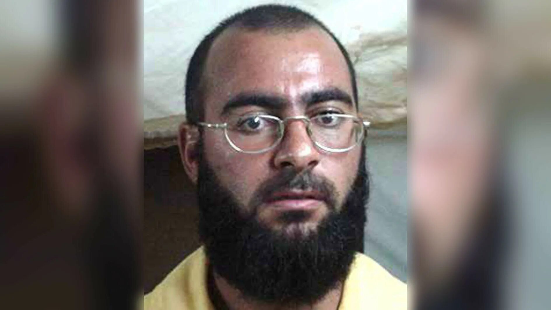 Главаря иг. Лидер игил абу бакр аль-багдади. Абу бакр (бекир) аль-багдади. Халиф аль багдади. Игил абу бакр аль багдади.