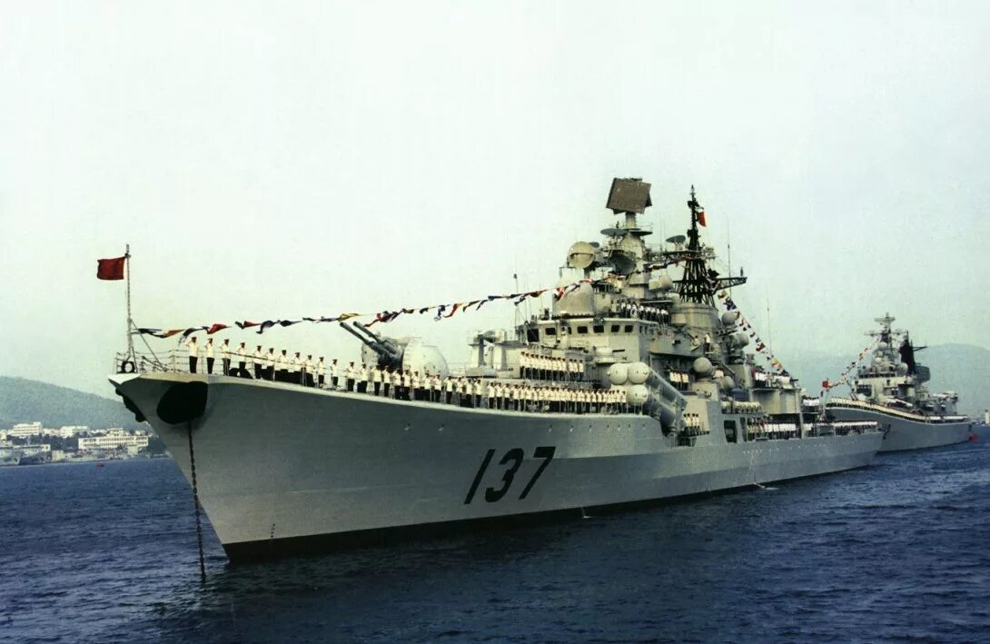 Эскадренный миноносец сарыч 956 проекта. Эсминец проекта 956 сарыч. Эсминец проекта 956 сарыч. Адмирал ушаков эсминец проекта 956. Эм проекта 956 «сарыч».