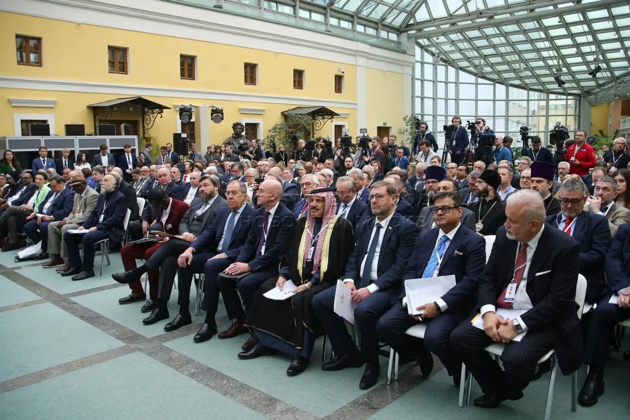 Второго конгресса международного движения русофилов. Конгресс международного движения русофилов. съезд русофилов. учредительный конгресс международного движения русофилов в москве. конгресс русофилов в москве 2025.