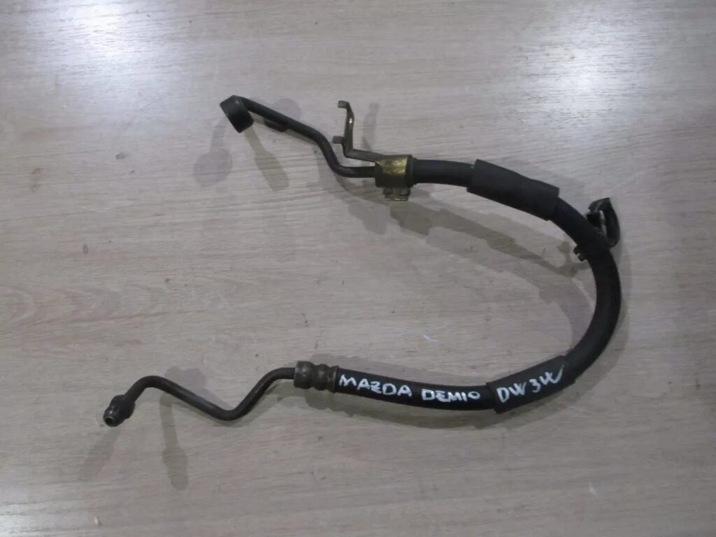 Шланг гура мазда 3. 4786209610 шланг гидроусилителя. Шланг гур ленд ровер. Трубка обратки додж нитро 2,8. Додж стратус шланг гур.