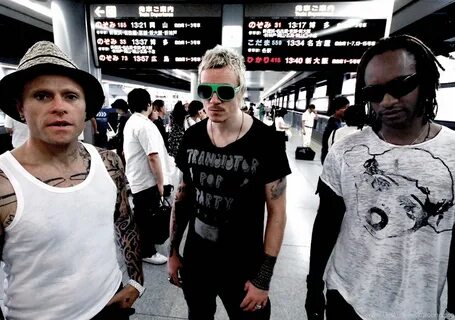 Download The Prodigy 'The Day Is My Enemy' Popular 1280x900 Deskt...