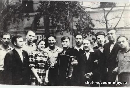 орловских комсомольцев г. комсомольская стройка шелехов. улица орловских комсомольцев в шелехове. комсомольская стройка шелехов. ирказ шелехов ссср.