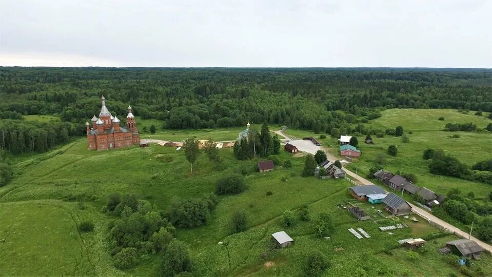 Ольгин монастырь в волговерховье. Ольгин монастырь тверская область. Монастырь святой ольги волговерховье волги. Волговерховье храм преображения господня. Ольгин монастырь в волговерховье.