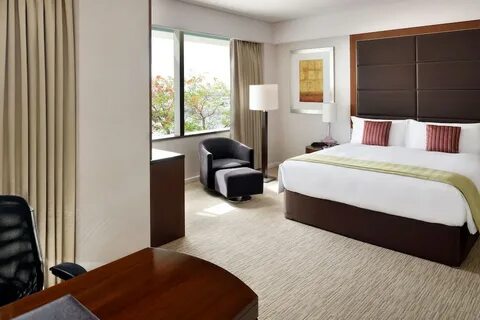 Crowne plaza dubai 5