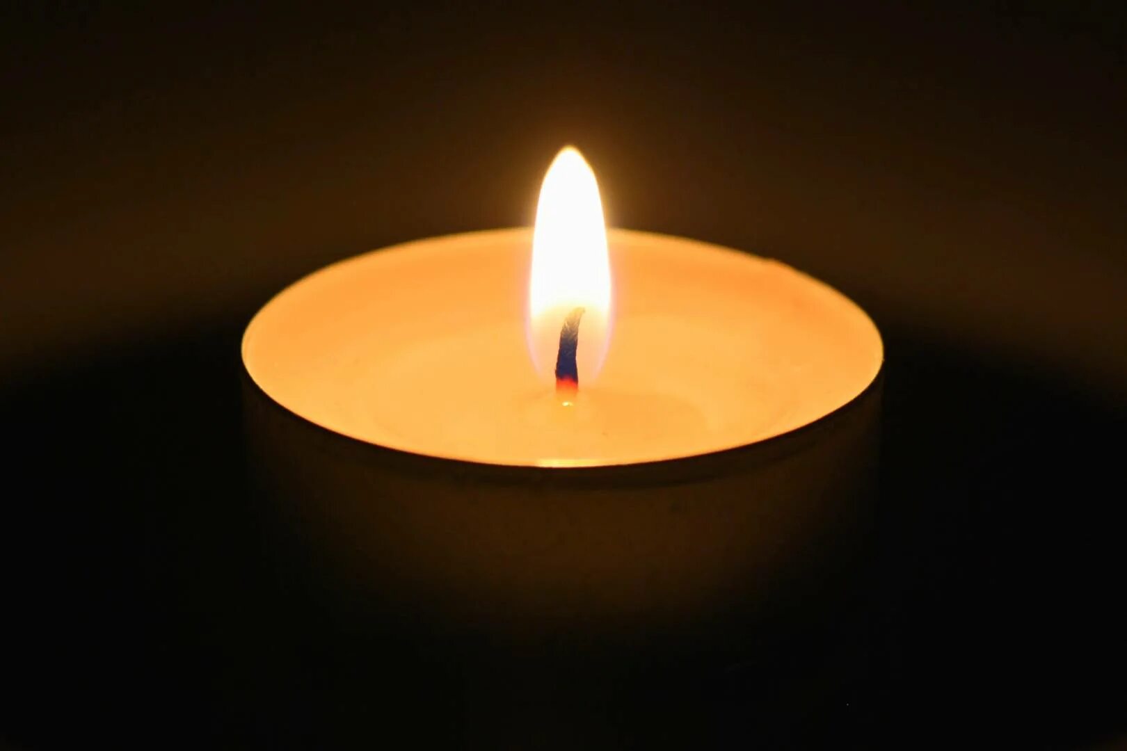 Молчание огня. Минута молчания 1945. Огонь памяти. Отношения фэнтези. Молчание огня.