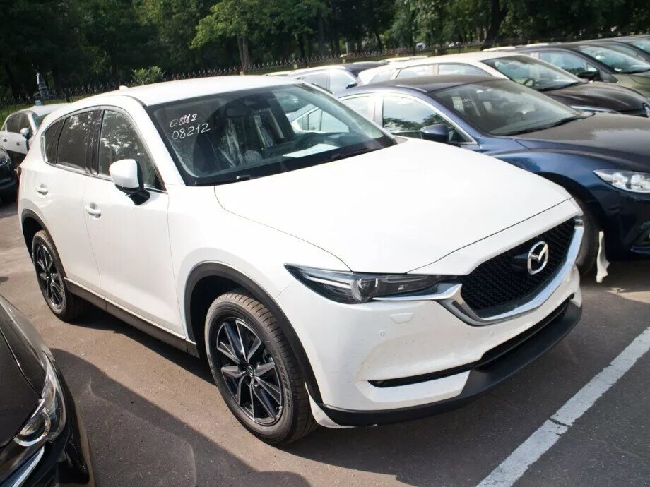 Мазда сх5 белая. Mazda CX 5 2022 белая. Mazda CX 5 белая. Белая Мазда сх5 2018. Mazda CX-5 2018 белый.