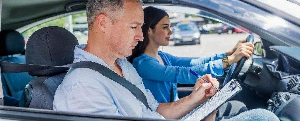Как происходит обучение в автошколе