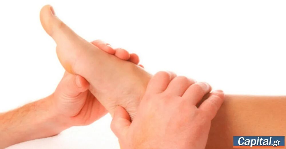 Почему пятка онемевшая. Почему пятка онемевшая. Почему пятка онемевшая. Женская пятка с царапиной. Почему пятка онемевшая.