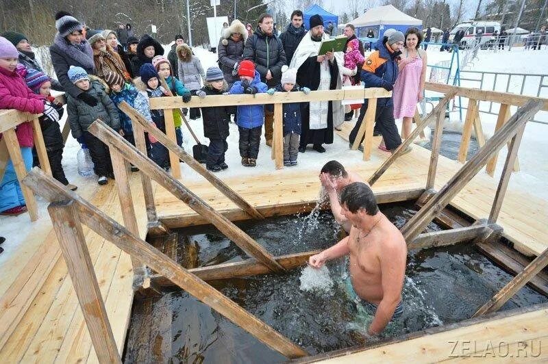 Купель в зеленограде. Белогорский монастырь купель. Купель часы работы. Крещенская купель емельяненко федор. Купель во имя иоанна крестителя быково.