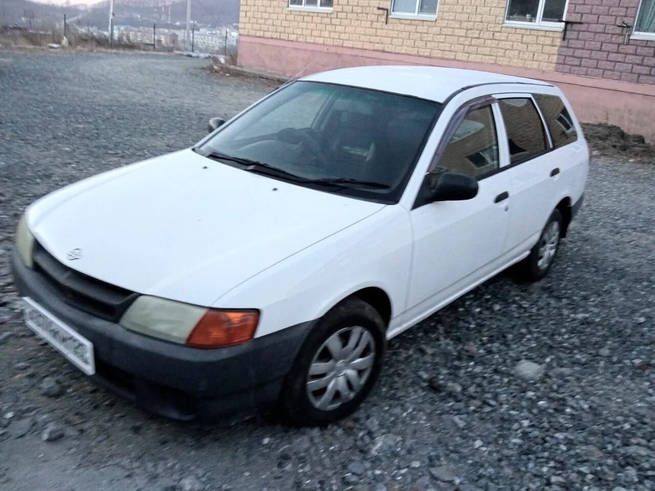 Nissan ad y11. Nissan ad 11 кузов. Nissan ad 1999. Кузов Ниссан ад y11. Nissan ad кузов