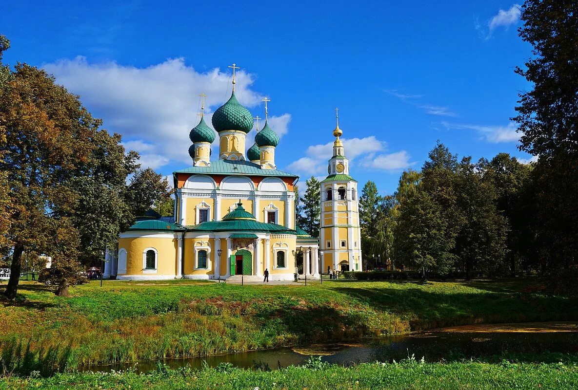 Храм в переславле залесском спасо преображенский. Спасо-преображенский монастырь ярославль. Спасо-преображенский собор переславль-залесский. Спасо преображения. Спасо-преображенский собой переяславль залесский.