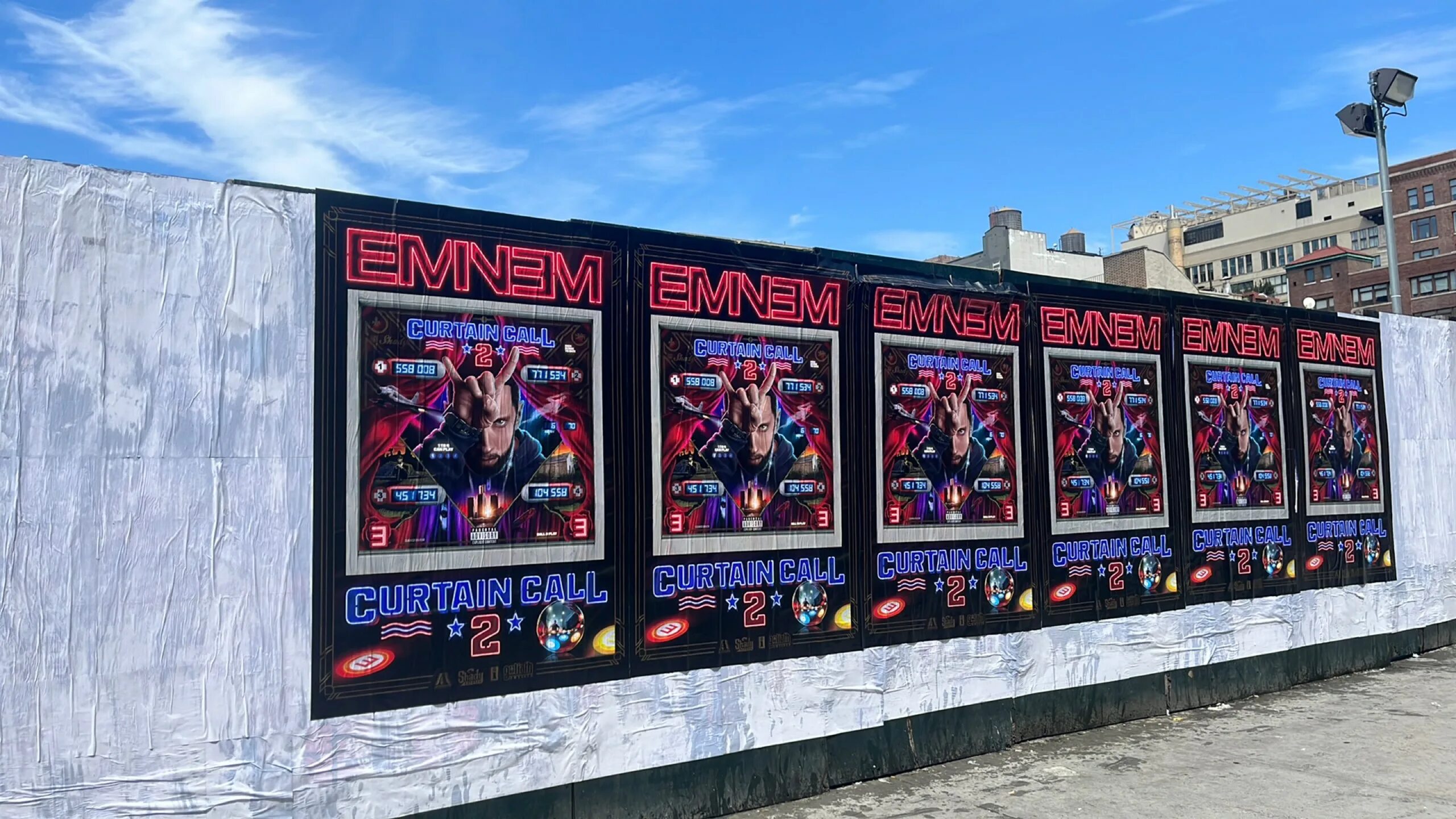 Eminem curtain. Eminem Curtain Call 2. Curtain Call Эминем. Eminem Curtain Call 2 2022. Билборд Eminem.