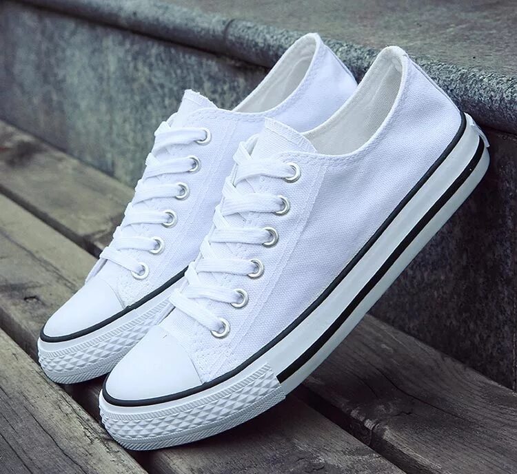 Какие кеды самые лучшие. Конверсы лаковые. Какие кеды самые лучшие. Converse chuck taylor коллекция. Красно белые кеды.