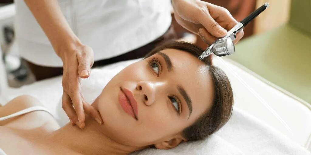 Голов кожа пилинга. Газожидкостный пилинг jet peel. jet peel аппарат пилинг. газожидкостный пилинг кожи головы. кислородная мезотерапия.