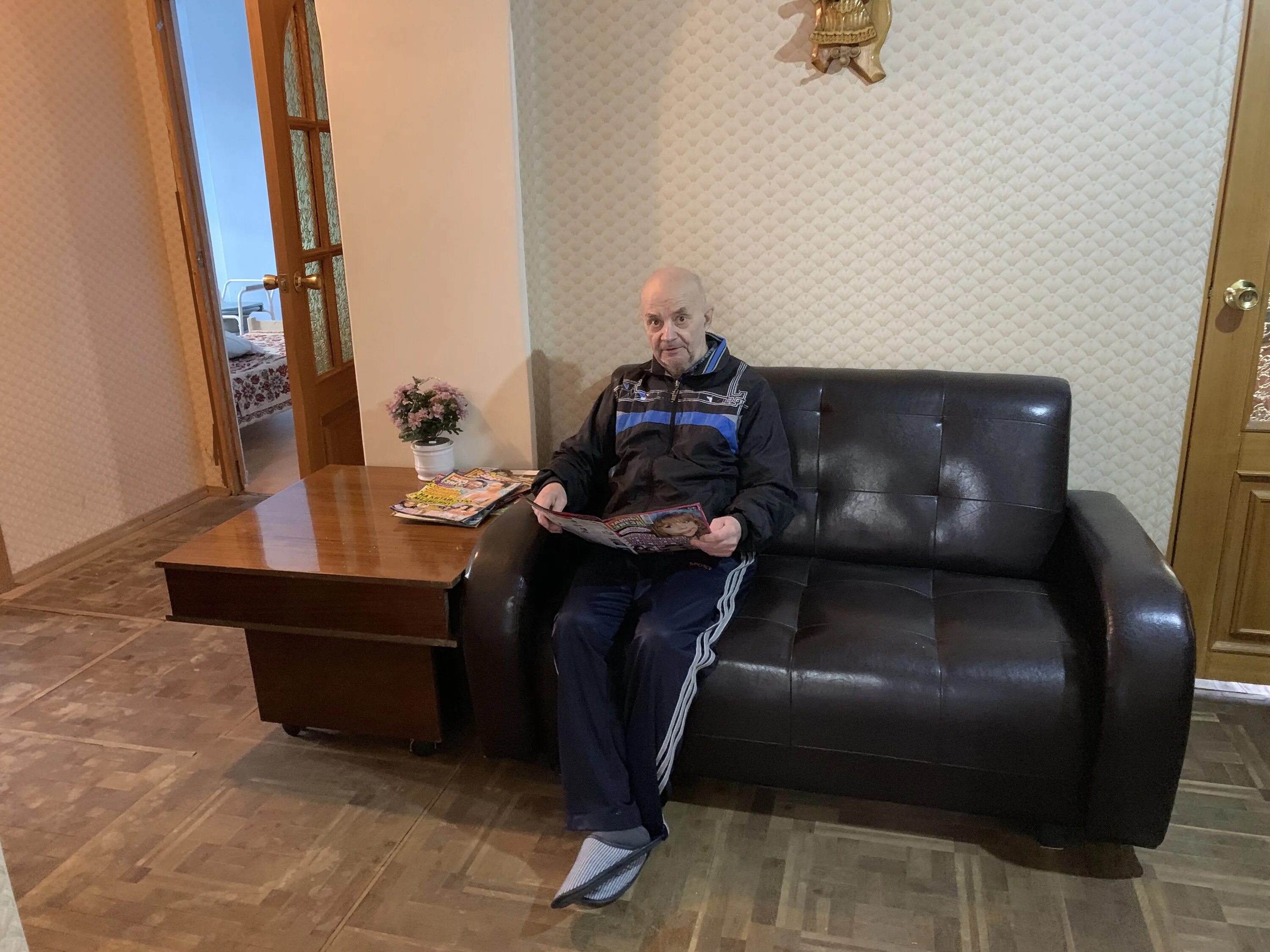 Пансионаты для психически больных nursing home. Пансионат долголетие Малаховка. Пансионат для пожилых людей в Малаховке. Дом долголетие в Малаховке. Пансионат Малаховка для престарелых.