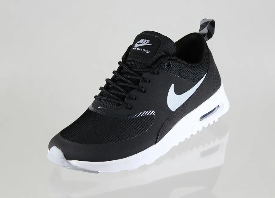 Найк с белой подошвой. Nike Air Max correlate. Nike Air Max Thea женские белые. Nike Spark Wmns. Nike Air Max Black.