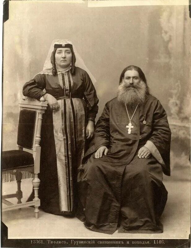 Батюшка александр смирнов переславль залесский. Схиигумен иоанн углич. Схима монаха 17 века. Иеромонах корнилий переславль-залесский. Одеяние католического священника.