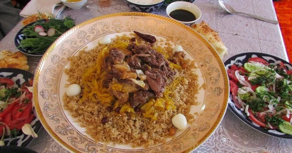 Центр плова самарканд. Плов центр узбекистан самарканд. Самарканд кафе нижний новгород. Центр плова самарканд. Самарканд нижний новгород кафе на минина.