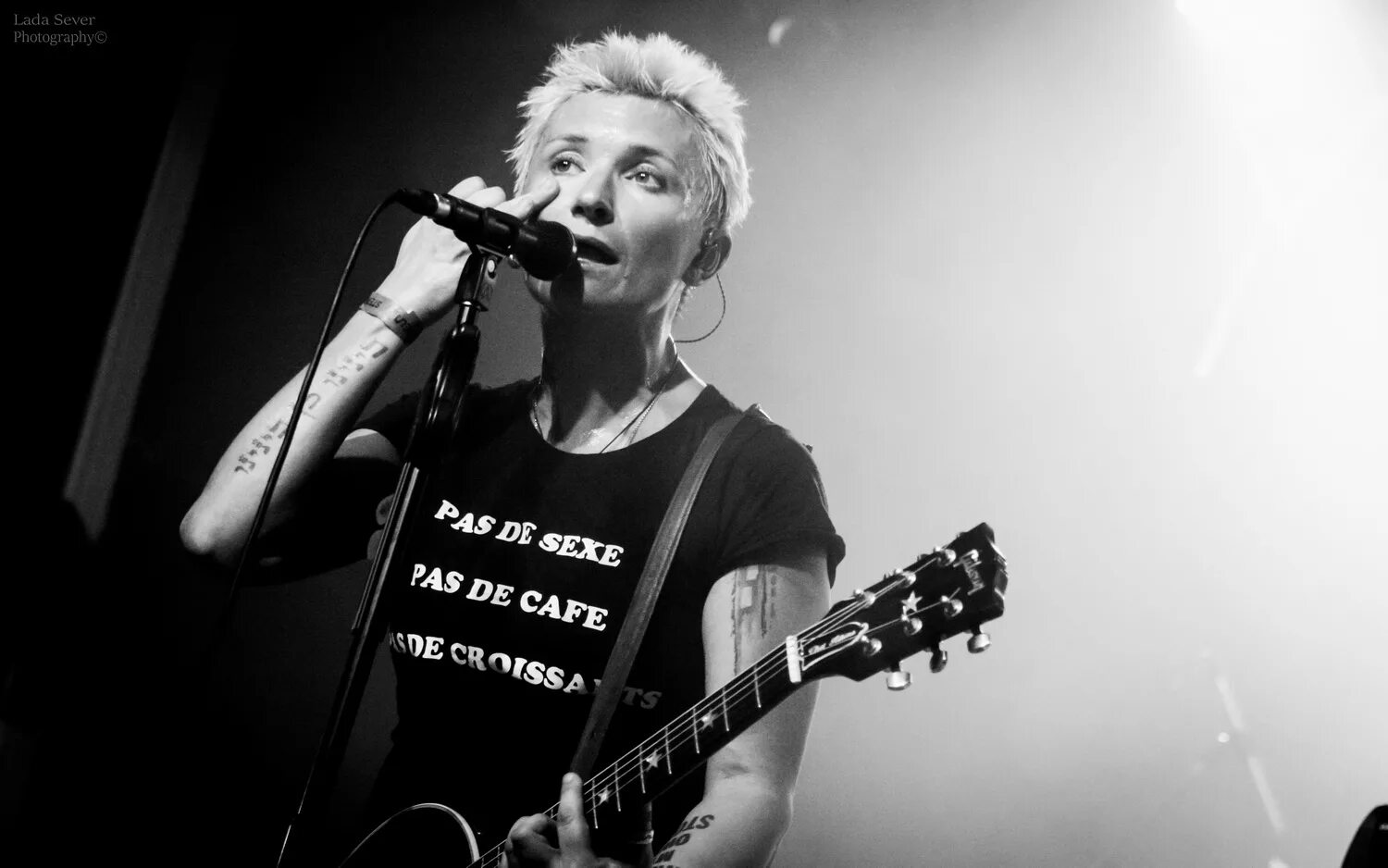 Переживем ночные снайперы. Арбенина 1996. Ночные снайперы 1993. Переживем ночные снайперы. Переживем ночные снайперы.