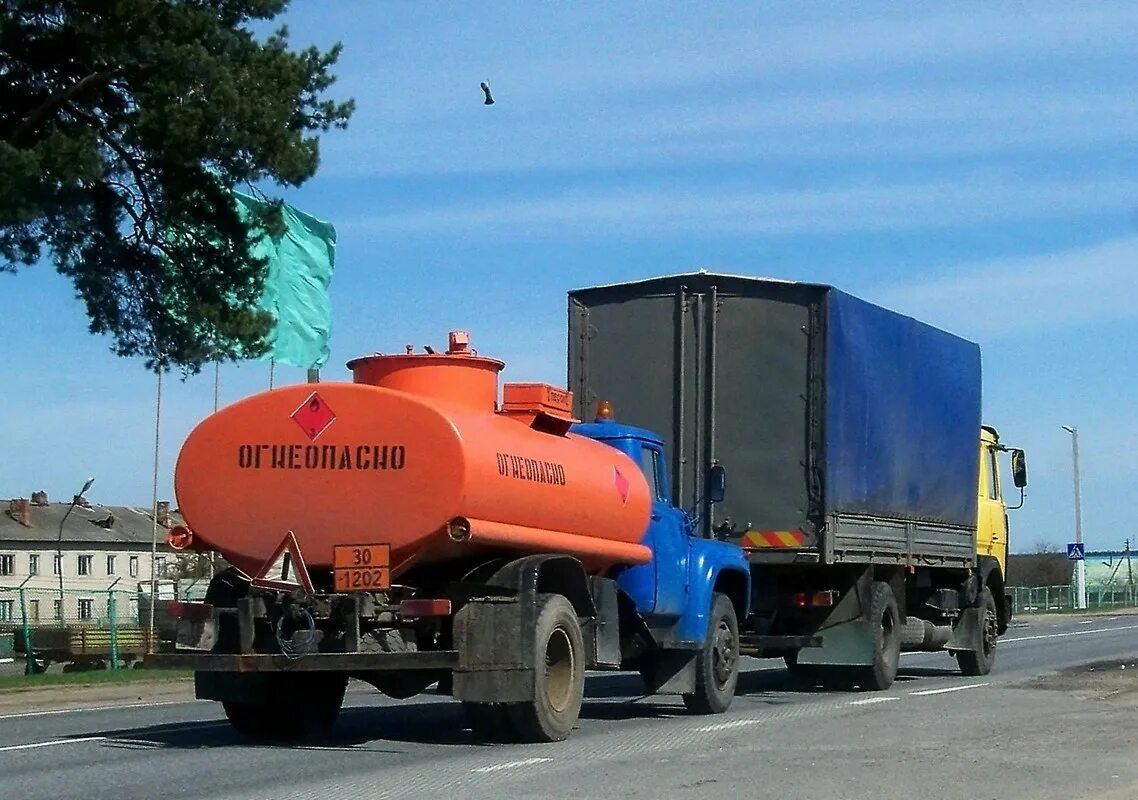 прицеп-цистерна 96420000010. цистерна битумная полуприцеп объем. автоцистерна 40 м3. цистерны бензовозы автомобильные объем 40м3. бензовоз м10 ойл.