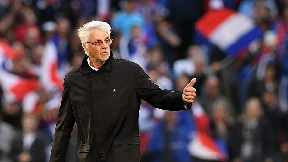 Мбаппе чм 2022. Франция люди. Французский заставить. Французский заставить. Французские беседы.