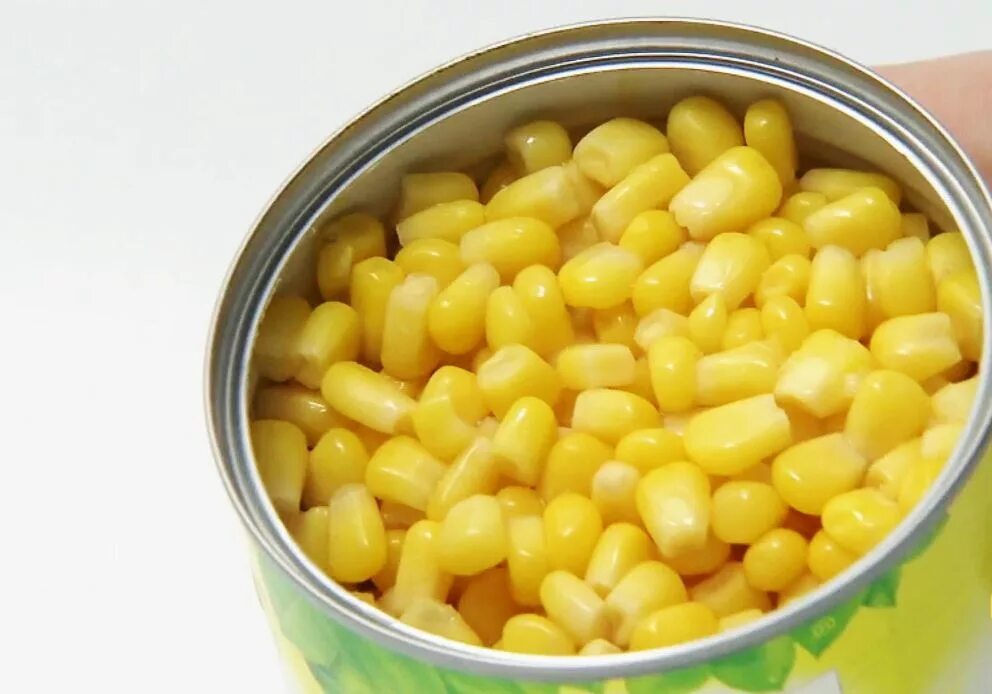 кукуруза бондюэль 212. кукуруза в банке. консервные банки кукуруза. кукуруза консервированная. открытая банка кукурузы.