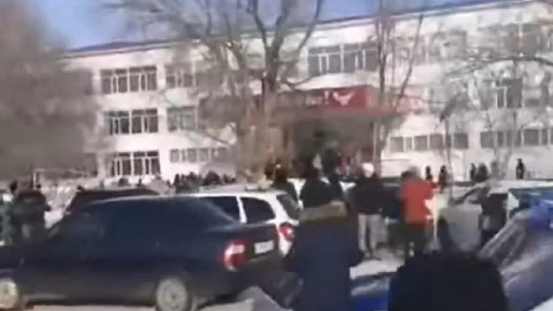 Взрыв школы видео. Фото взорванной школы.