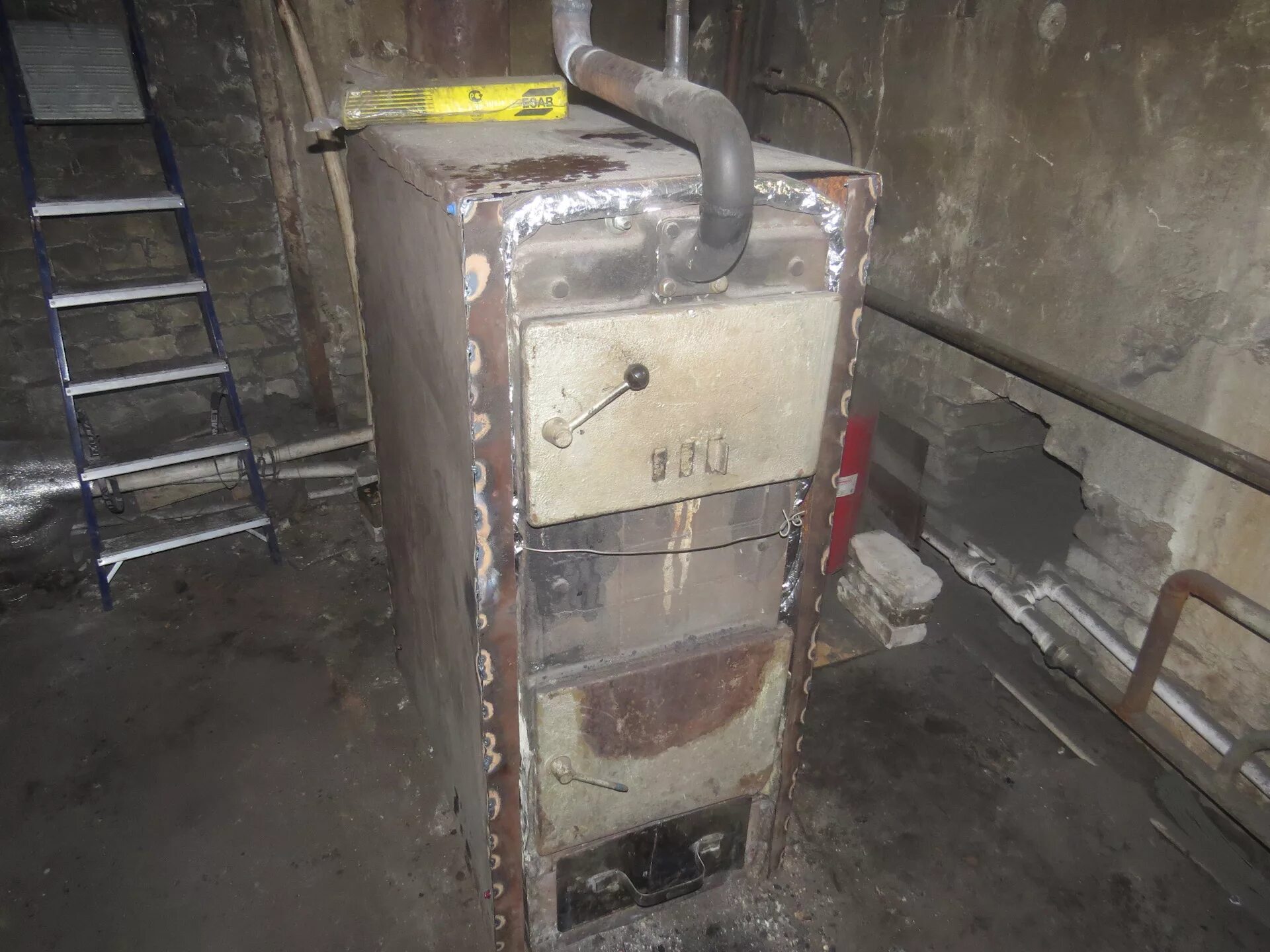 Котел аогв кстг 10. Котел уголь газ пгу4. Автоматика котла агв 80. Сызрань мазутная котельная. Советская котельная.