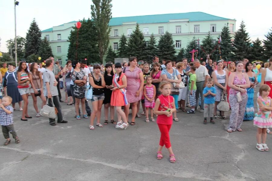 Погода в г константиновск. Город Константиновск. Константиновск Ростовская область. Население города Константиновск. Детский лагерь в городе Константиновске Ростовской области.