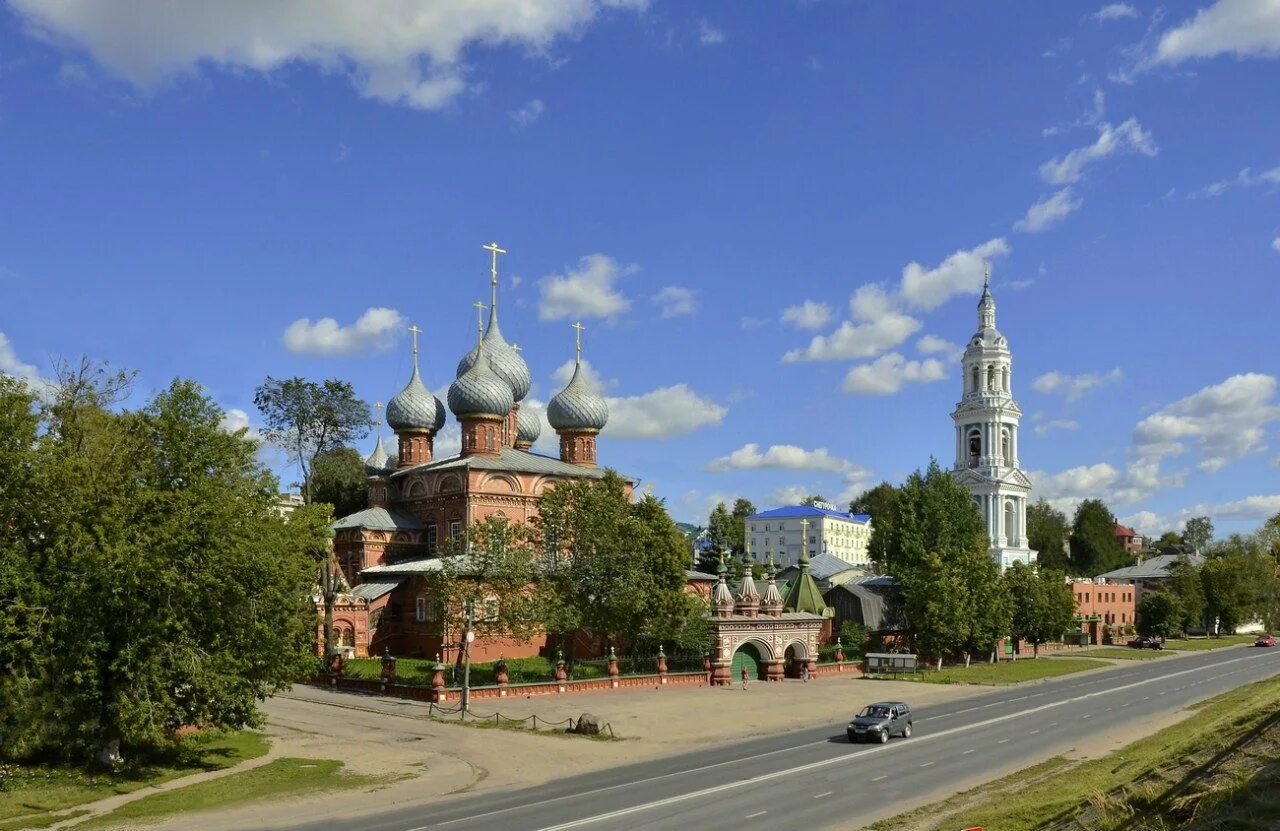 Кострома фото города достопримечательности. Знаменский монастырь (Кострома). Кострома достопримечательности Знаменский женский монастырь. Знаменская Церковь (Кострома). Знаменский монастырь Кострома фото.