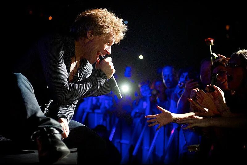 Bon Jovi Live. Bon Jovi концерт. Bon Jovi - the circle Tour (2010). Bon Jovi на сцене. Bon jovi концерт видео