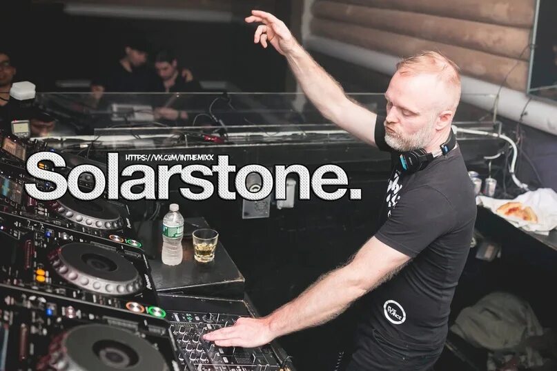 Solarstone pure trance. Соларстоне. solarstone dj. solarstone логотип. solarstone &amp; orkidea - slowmotion iv.
