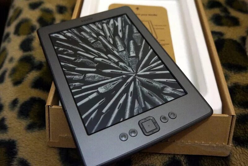 Kindle. Амазон киндл 4. amazon kindle narxi. amazon kindle 4th generation. amazon kindle 4th сенсорная.