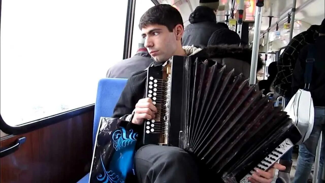 Видео бает