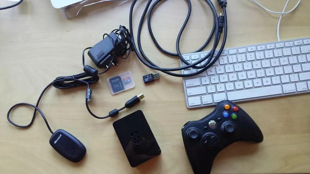 Игровая приставка юсб. Самодельная игровая приставка. usb приставка игровая для компьютера. игровая приставка из пк своими руками. приставка своими руками.