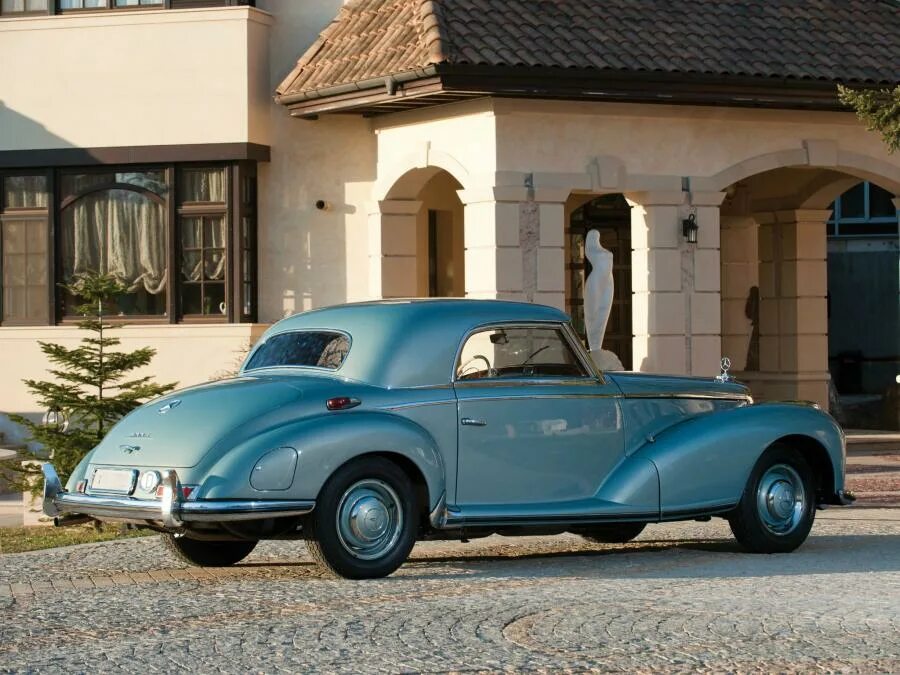 Мерседес 1951 года. Mercedes w188 300s Roadster 1953. Мерседес Бенц 300 1951 года. Мерседес 300 55 года. Mercedes-Benz w186.