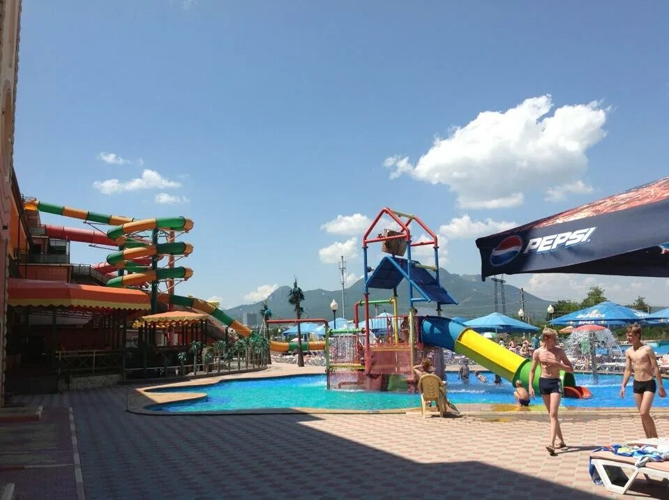 Аллегро санкт-петербург отель. Город солнца пятигорск. Гостиница город солнца железноводск. Город солнца пятигорск гостиница. Иноземцево николаевская 2 город солнца.