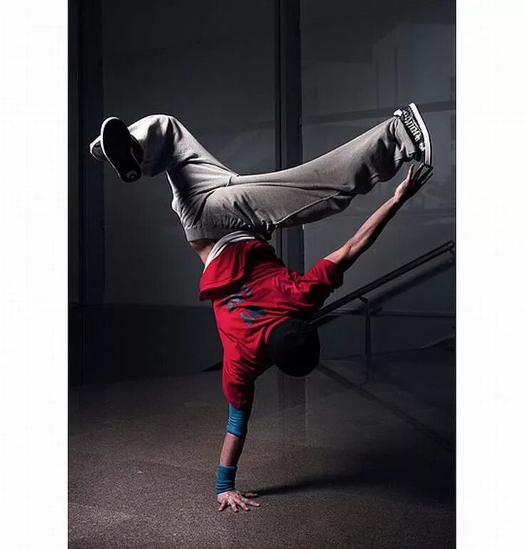 Народный театр танца ритм кимры. Танцевальный вечер для молодежи. Свои в ритме танца. В ритме танца. Свои в ритме танца.