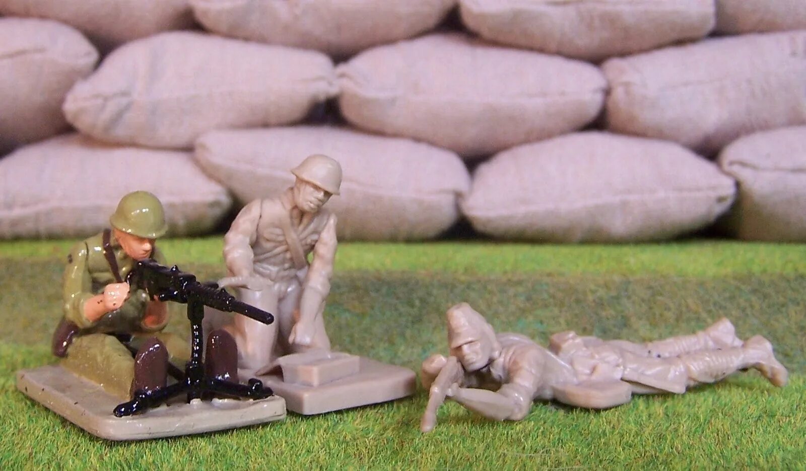 Сломанный солдатик. Classic Toy Soldiers. Поломанные солдатики. Солдатики Toys. Toy soldier слово