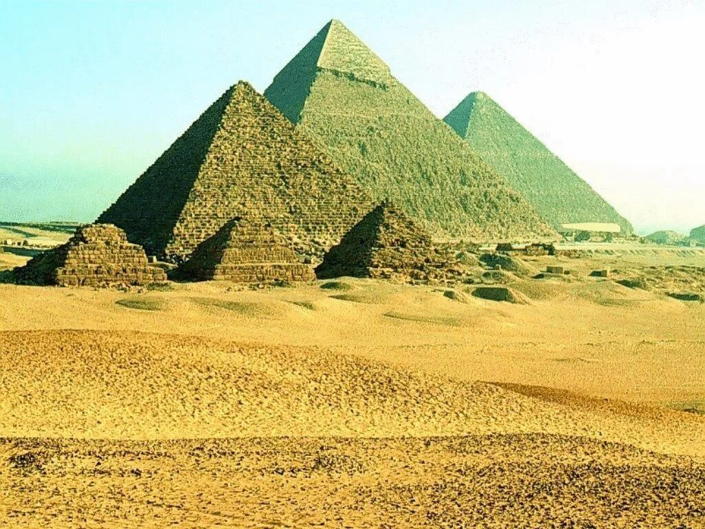 Древности пирамид. Пирамиды в Гизе. Пирамида Хеопса. Египетские пирамиды в Гизе. Долина пирамид в Египте.
