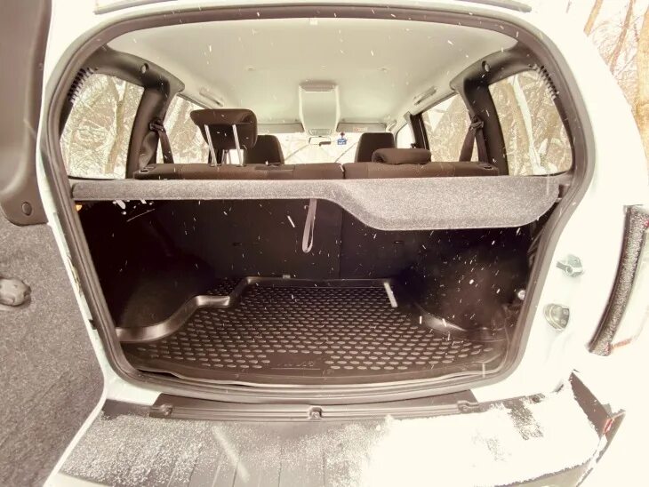 Объем багажника нива тревел. Объем багажника нива тревел. Lada нива 4х4 багажник. Объем багажника нива тревел. Органайзер в багажник нива тревел.