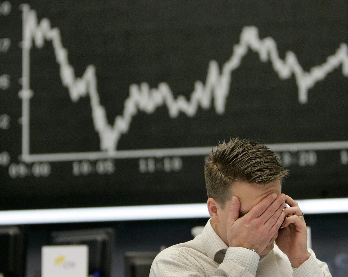 Экономист кризис. Эмоции на бирже. Трейдер. Эмоции в трейдинге. Эмоции на фондовом рынке.