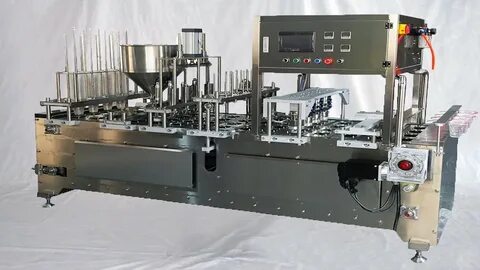 Automatic sealing machine